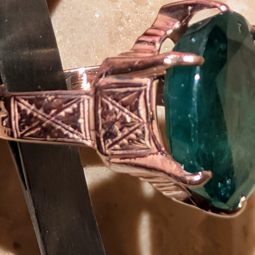 Mt St Helens Stone Ring set in Rose Gold Victorian Setting  Size 5 - Picture 2 of 5